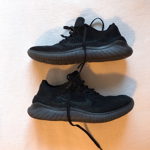 Nike Shoes - Nike knit running shoes - woman’s 9 - $45